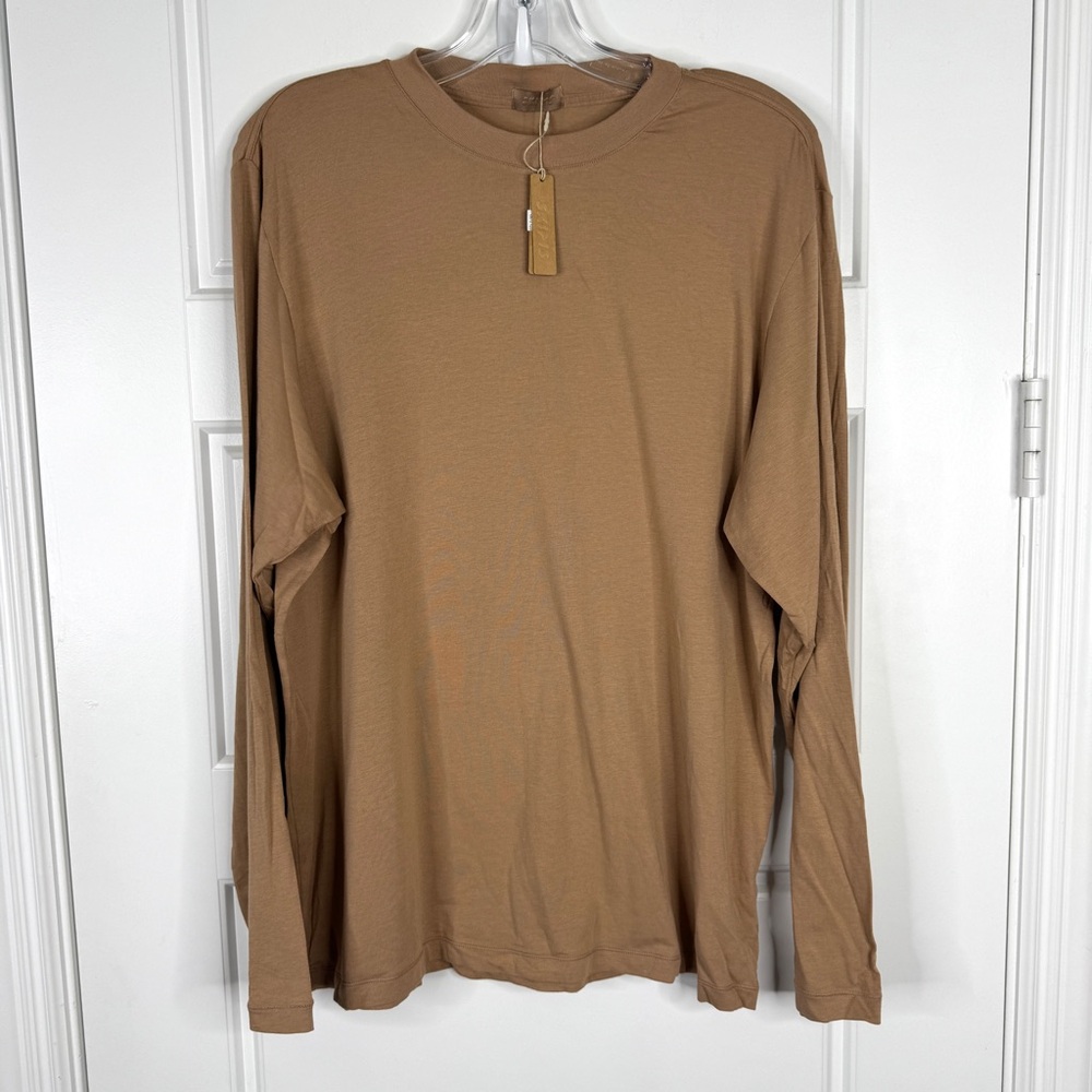 SKIMS Boyfriend Long Sleeve T Shirt NEW Size L Sienna NEW With Tag